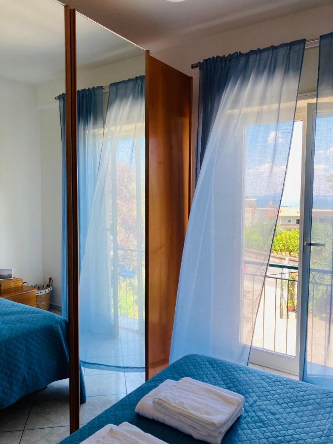 דירות ויקו אקוונסה La Terrazza מראה חיצוני תמונה